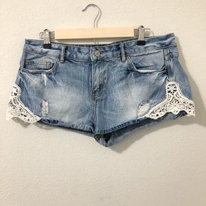 Lacey shorts